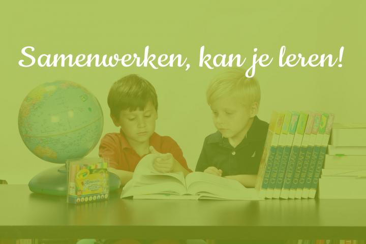 twee kinderen die aan het samenwerken zijn en de tekst samenwerken kan je leren!